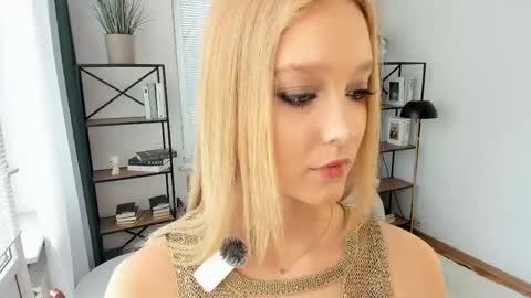 Serena online show from 03/18/26, 09:56