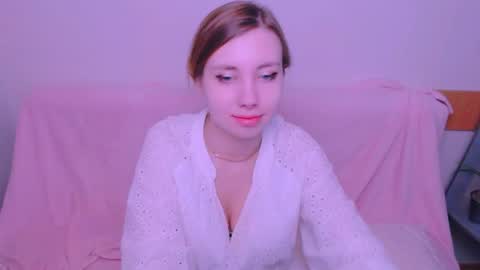 Snapshot of alicemias_ chatting on 06/01/26, 09:00 Alice online show from 06/01/26, 09:00