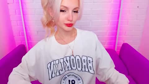 alicemonro online show from 11/17/25, 08:31