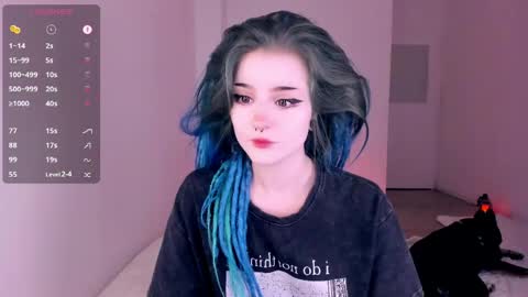 Snapshot of alicentity chatting on 05/29/26, 01:47 Alice online show from 05/29/26, 01:47