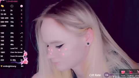 Snapshot of alicenya chatting on 03/11/25, 03:48 Alice online show from 03/11/25, 03:48