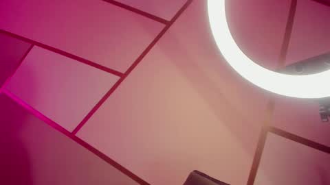 Alice online show from 09/25/25, 08:01