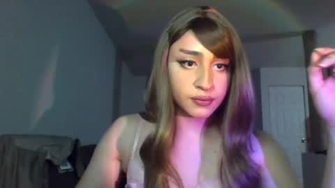 alicesparkle13 online show from 07/06/26, 08:33