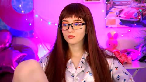 Snapshot of alicewelch_ chatting on 09/10/25, 08:14 alicewelch_ online show from 09/10/25, 08:14
