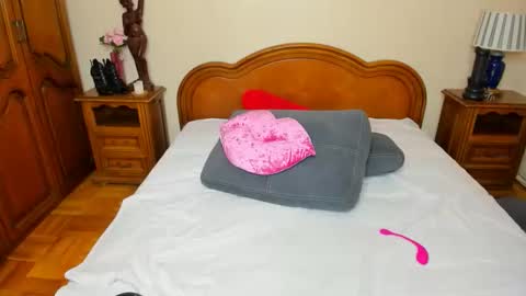 Alice online show from 11/12/25, 06:58