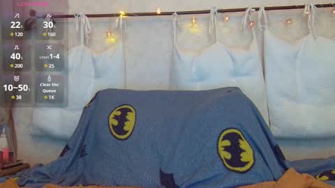 Snapshot of alicewoolfy chatting on 12/21/24, 08:43 AliceWoolfy online show from 12/21/24, 08:43