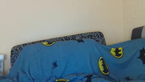 Snapshot of alicewoolfy chatting on 09/16/25, 02:12 AliceWoolfy online show from 09/16/25, 02:12