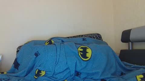 AliceWoolfy online show from 11/30/25, 05:06