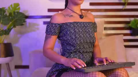 Salome online show from 03/12/26, 01:06