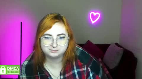 Alicia online show from 10/31/25, 06:47