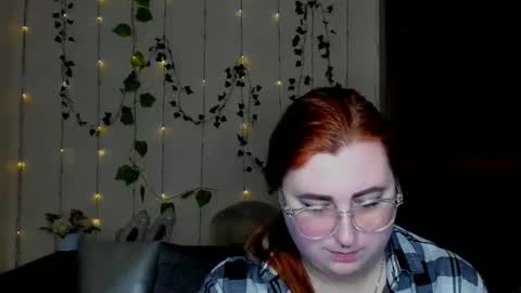 Alicia online show from 02/25/26, 07:40