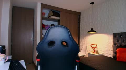 Ali online show from 11/17/25, 12:22