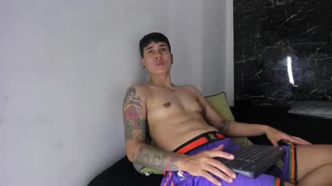 Alicia  online show from 02/03/26, 08:36