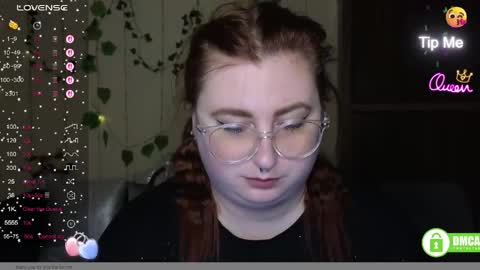 Snapshot of aliciaaared_kis chatting on 05/05/26, 05:37 Alicia online show from 05/05/26, 05:37