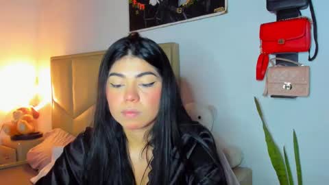 aliciabiden online show from 10/20/25, 04:24