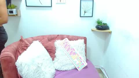 aliciacute    online show from 09/09/25, 02:38