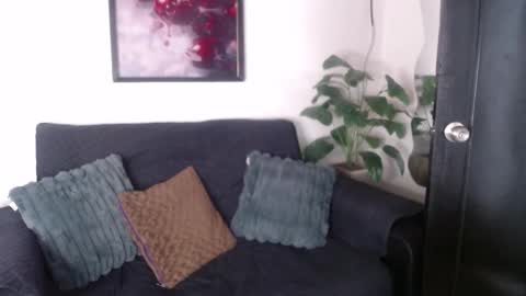 aliciacute    online show from 03/07/26, 08:17