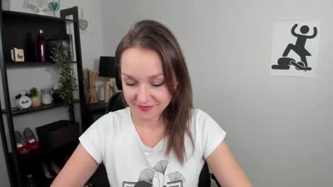 Alicia online show from 12/18/24, 03:00