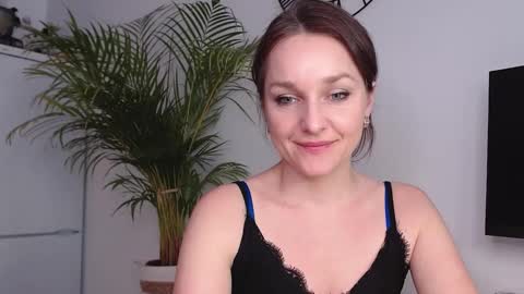 Alicia online show from 02/11/25, 10:26