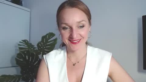 Alicia online show from 03/23/26, 02:10