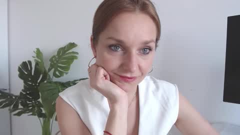 Alicia online show from 04/09/26, 07:25