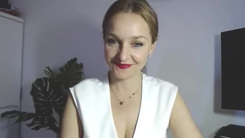 Alicia online show from 04/29/26, 07:01