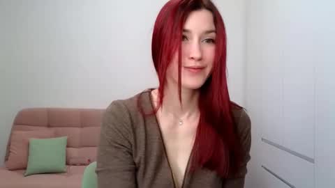 Snapshot of alicianoveli chatting on 09/17/25, 06:48 alicianoveli online show from 09/17/25, 06:48
