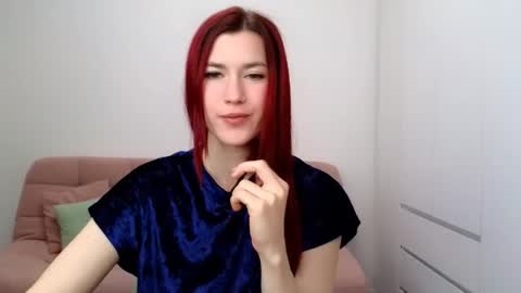 Snapshot of alicianoveli chatting on 09/20/25, 08:15 alicianoveli online show from 09/20/25, 08:15