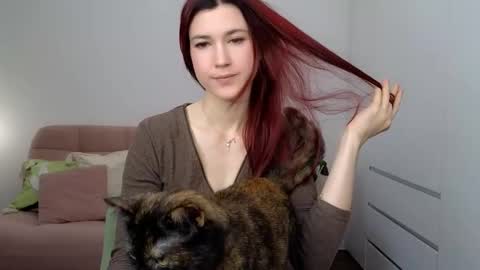 Snapshot of alicianoveli chatting on 10/14/25, 08:04 alicianoveli online show from 10/14/25, 08:04