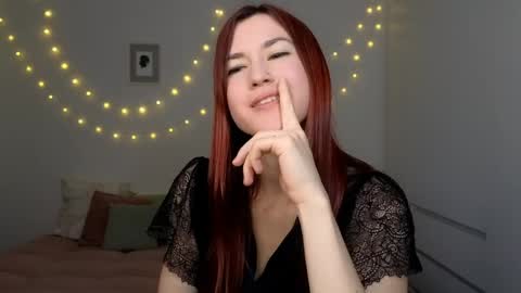 Snapshot of alicianoveli chatting on 04/25/26, 04:04 alicianoveli online show from 04/25/26, 04:04