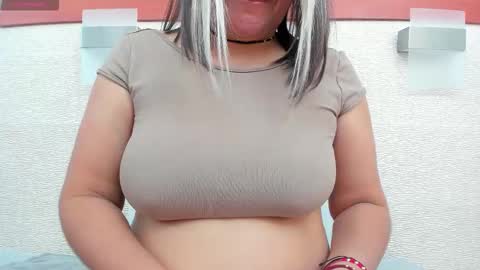 im tutti online show from 03/19/26, 02:04