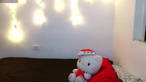 aliciia_23 online show from 12/02/25, 02:17