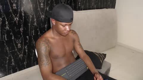 Alid 17 online show from 02/25/26, 06:45