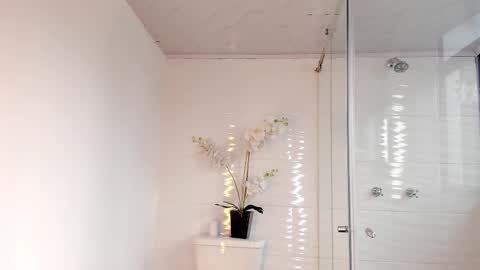 Ali Diaz online show from 03/01/25, 06:54