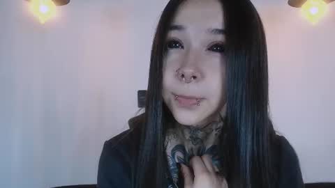 Snapshot of alien_eyes09 chatting on 06/23/26, 11:19 online show from 06/23/26, 11:19
