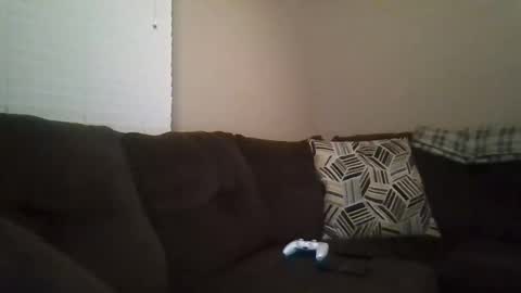 Snapshot of aliendick2274 chatting on 11/15/25, 06:33 aliendick2274 online show from 11/15/25, 06:33