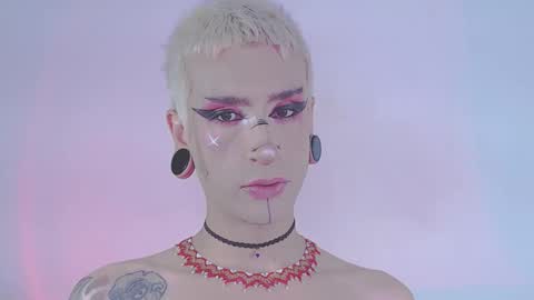     online show from 03/18/26, 12:47