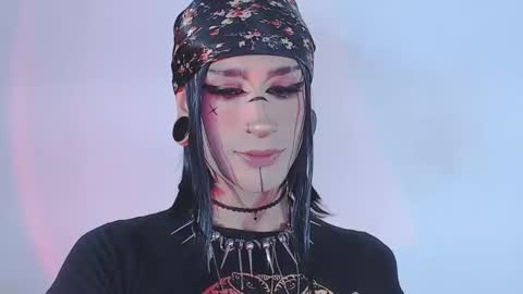     online show from 04/22/26, 11:50