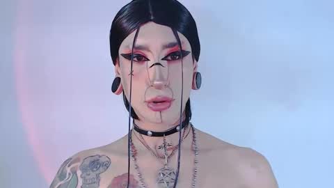     online show from 06/10/26, 11:46