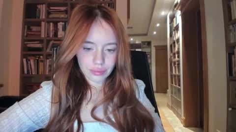 aliensi online show from 02/25/26, 07:45