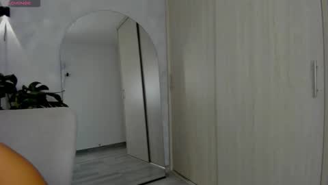 Snapshot of aliessiarose1 chatting on 02/16/26, 11:17 Ali online show from 02/16/26, 11:17