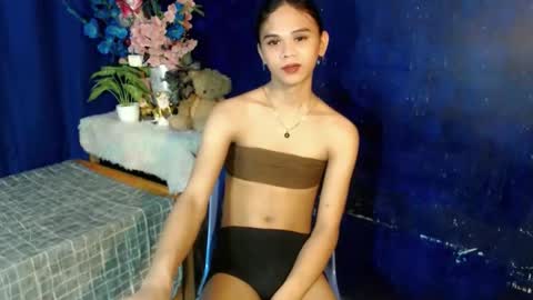 aliexagrey online show from 12/20/25, 10:39