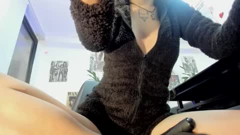 Alice online show from 02/17/26, 10:56