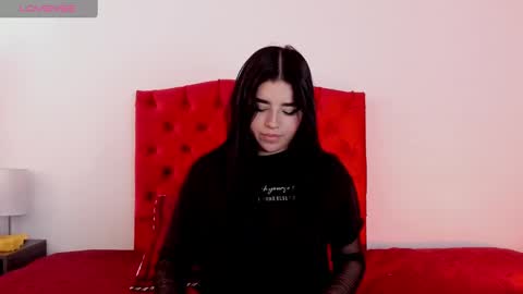 aliice_walker_ online show from 12/16/24, 02:49