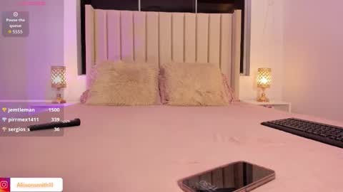 Alisson  online show from 10/26/25, 04:29