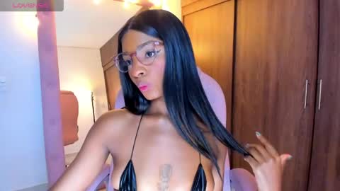 Snapshot of alika_houston chatting on 05/31/26, 09:05 IG Alik nasso online show from 05/31/26, 09:05