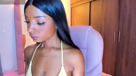 Snapshot of alika_houston chatting on 06/26/26, 08:19 IG Alik nasso online show from 06/26/26, 08:19