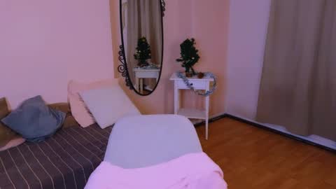 Alina online show from 12/22/24, 04:27