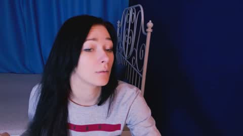 Alina online show from 01/17/25, 01:35