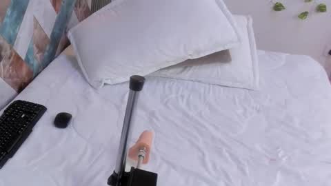 alina_doll1 online show from 02/01/26, 07:34